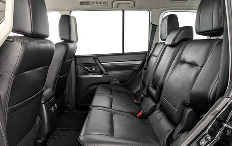 Mitsubishi Pajero IV, 2013 год, 2 295 000 рублей, 18 фотография