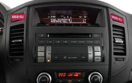 Mitsubishi Pajero IV, 2013 год, 2 295 000 рублей, 17 фотография