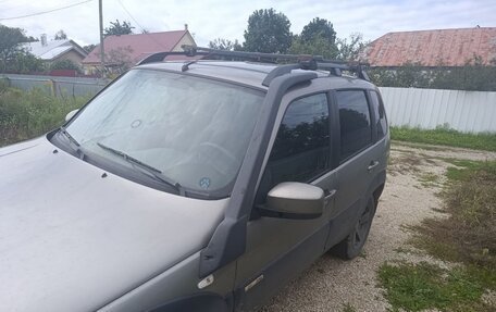 Chevrolet Niva I рестайлинг, 2017 год, 845 000 рублей, 9 фотография