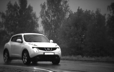 Nissan Juke II, 2011 год, 1 000 000 рублей, 1 фотография