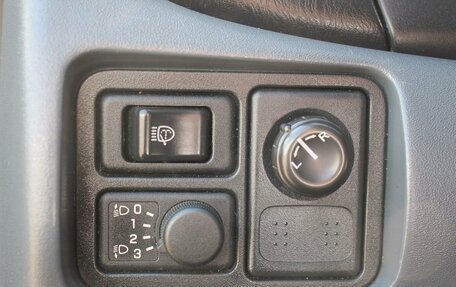 Nissan Almera, 2005 год, 279 000 рублей, 10 фотография
