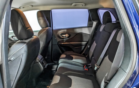 Jeep Cherokee, 2014 год, 1 620 000 рублей, 18 фотография