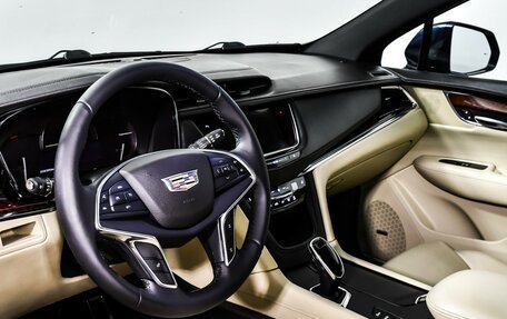 Cadillac XT5 I рестайлинг, 2016 год, 2 098 000 рублей, 12 фотография