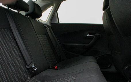 Volkswagen Polo VI (EU Market), 2015 год, 559 000 рублей, 14 фотография