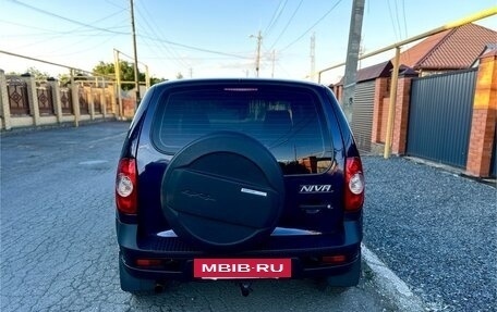 Chevrolet Niva I рестайлинг, 2005 год, 490 000 рублей, 7 фотография