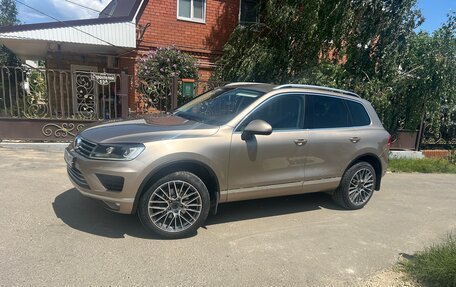 Volkswagen Touareg III, 2016 год, 4 000 000 рублей, 3 фотография