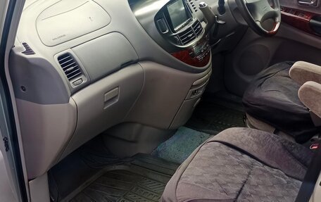 Toyota Estima III рестайлинг -2, 2000 год, 750 000 рублей, 4 фотография