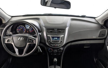 Hyundai Solaris II рестайлинг, 2014 год, 940 000 рублей, 14 фотография