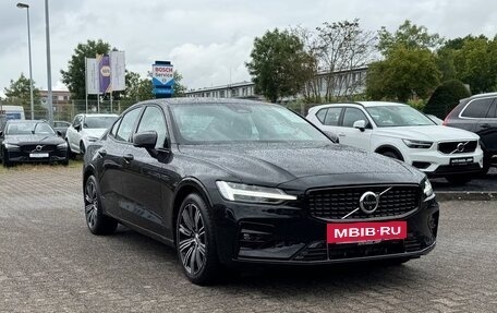 Volvo S60 III, 2025 год, 5 200 000 рублей, 2 фотография