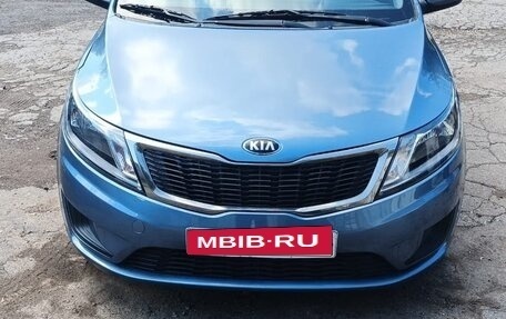 KIA Rio III рестайлинг, 2014 год, 550 000 рублей, 1 фотография