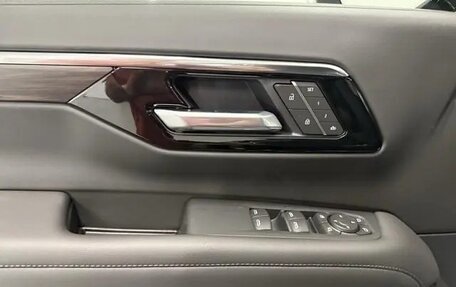 Chevrolet Tahoe IV, 2025 год, 11 900 000 рублей, 16 фотография
