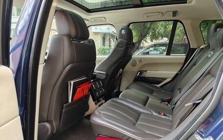 Land Rover Range Rover IV рестайлинг, 2013 год, 5 000 000 рублей, 8 фотография