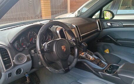 Porsche Cayenne III, 2010 год, 2 350 000 рублей, 3 фотография