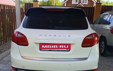 Porsche Cayenne III, 2010 год, 2 350 000 рублей, 11 фотография