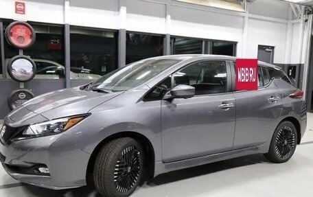 Nissan Leaf II, 2024 год, 2 500 000 рублей, 4 фотография