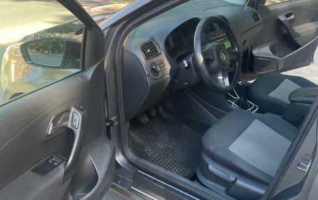 Volkswagen Polo VI (EU Market), 2011 год, 610 000 рублей, 13 фотография