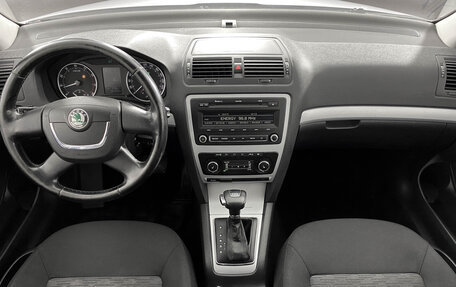 Skoda Octavia, 2011 год, 817 000 рублей, 13 фотография