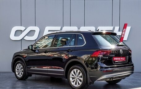 Volkswagen Tiguan II, 2017 год, 2 390 000 рублей, 2 фотография