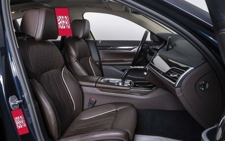 BMW 7 серия, 2016 год, 3 300 000 рублей, 10 фотография
