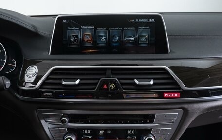 BMW 7 серия, 2016 год, 3 300 000 рублей, 17 фотография