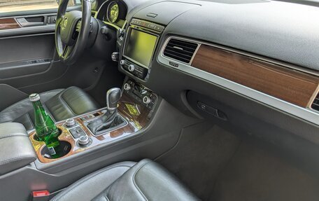 Volkswagen Touareg III, 2015 год, 2 499 000 рублей, 7 фотография