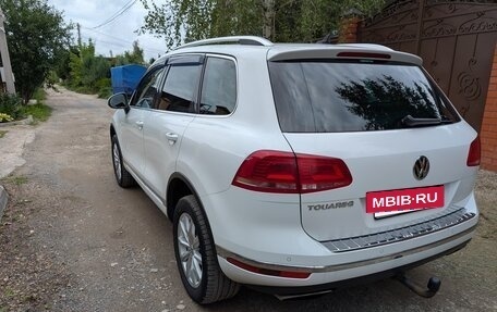 Volkswagen Touareg III, 2015 год, 2 499 000 рублей, 4 фотография