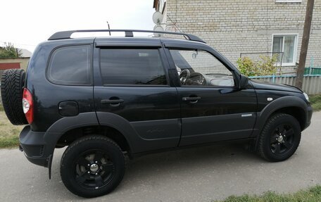 Chevrolet Niva I рестайлинг, 2014 год, 990 000 рублей, 6 фотография