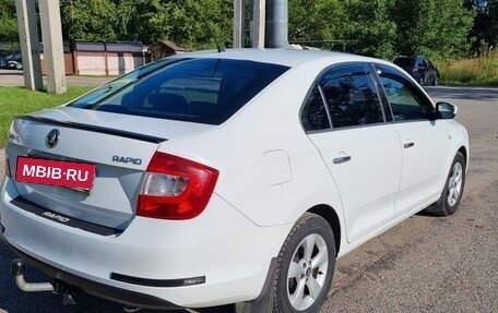 Skoda Rapid I, 2015 год, 900 000 рублей, 4 фотография