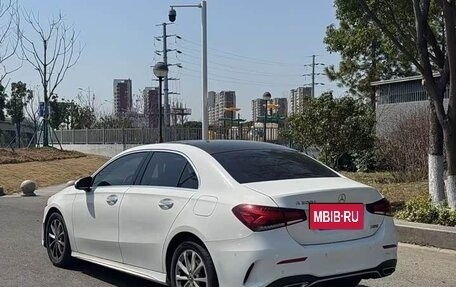 Mercedes-Benz A-Класс, 2022 год, 2 300 000 рублей, 3 фотография