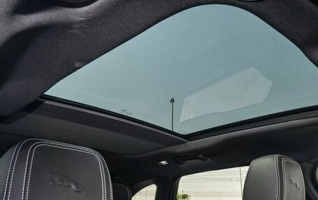 Jaguar F-Pace, 2024 год, 7 500 000 рублей, 12 фотография