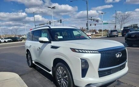Infiniti QX80, 2025 год, 13 000 000 рублей, 3 фотография