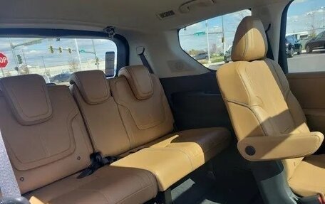 Infiniti QX80, 2025 год, 13 000 000 рублей, 13 фотография