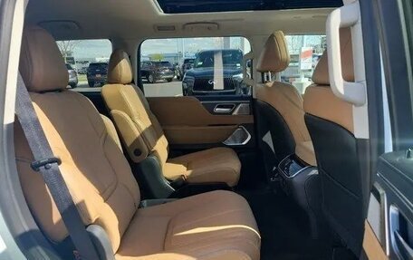 Infiniti QX80, 2025 год, 13 000 000 рублей, 28 фотография