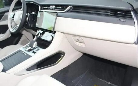 Jaguar F-Pace, 2025 год, 7 300 000 рублей, 16 фотография