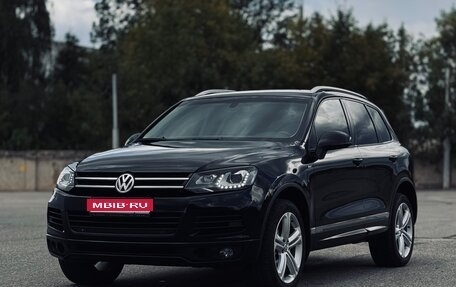 Volkswagen Touareg III, 2011 год, 1 900 000 рублей, 1 фотография