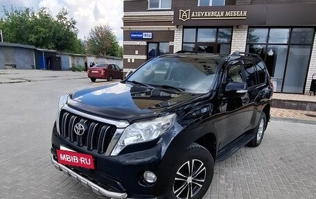 Toyota Land Cruiser Prado 150 рестайлинг 2, 2015 год, 3 400 000 рублей, 20 фотография
