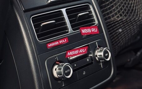Volkswagen Touareg III, 2011 год, 1 900 000 рублей, 12 фотография