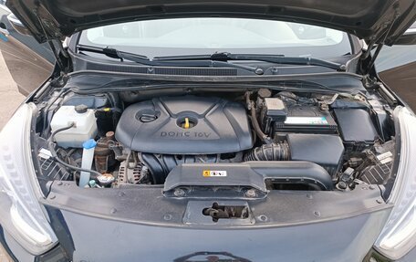 Hyundai i40 I рестайлинг, 2015 год, 1 700 000 рублей, 20 фотография