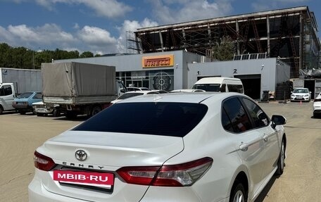 Toyota Camry, 2021 год, 1 999 999 рублей, 4 фотография