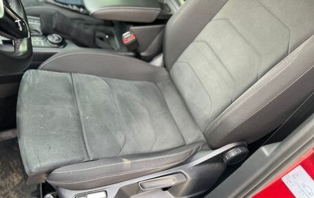 Volkswagen Tiguan II, 2018 год, 2 399 000 рублей, 18 фотография