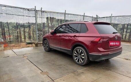 Volkswagen Tiguan II, 2018 год, 2 399 000 рублей, 20 фотография