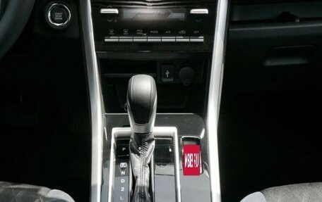Mitsubishi Xpander, 2025 год, 2 000 000 рублей, 18 фотография