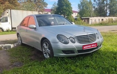 Mercedes-Benz E-Класс, 2003 год, 630 000 рублей, 1 фотография