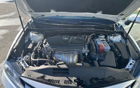 Toyota Camry, 2018 год, 1 720 000 рублей, 7 фотография