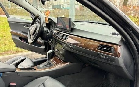 BMW 3 серия, 2009 год, 999 999 рублей, 4 фотография