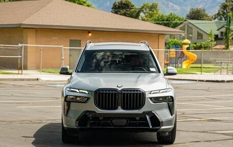 BMW X7, 2022 год, 8 600 000 рублей, 2 фотография
