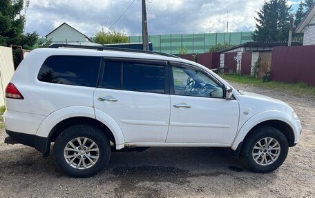Mitsubishi Pajero Sport II рестайлинг, 2014 год, 1 350 000 рублей, 7 фотография