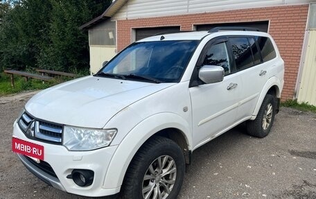 Mitsubishi Pajero Sport II рестайлинг, 2014 год, 1 350 000 рублей, 2 фотография