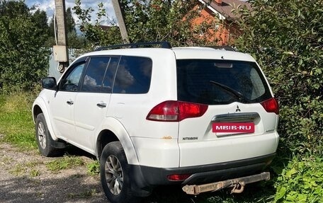 Mitsubishi Pajero Sport II рестайлинг, 2014 год, 1 350 000 рублей, 23 фотография