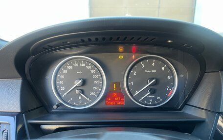 BMW 5 серия, 2009 год, 1 300 000 рублей, 9 фотография